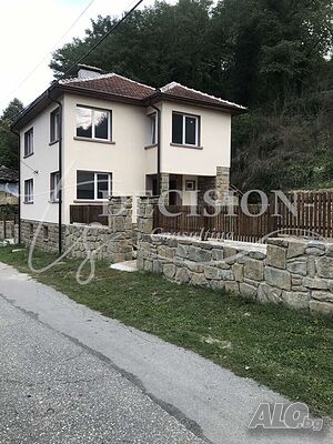 160 кв.м РЗП 700 кв.м двор 160 кв.м РЗП 700 кв.м двор | Дома/Дачи | Радевци