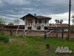 170 кв.м РЗП 2500 кв.м двор Двухэтажный 170 кв.м РЗП 2500 кв.м двор | Дома/Дачи | Овча могила