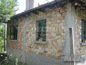 60 кв.м РЗП 1590 кв.м двор Одноэтажный 60 кв.м РЗП 1590 кв.м двор | Дома/Дачи | Джулюница