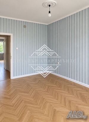 🔑 КЛЮЧ В ОФИСА 🏡 Четиристаен апартамент в Карнобат с паркомясто и голямо избено помещение Многокомнатная 73 кв.м Панель 1970 г. 3 этаж Не последний | Квартиры | Карнобат