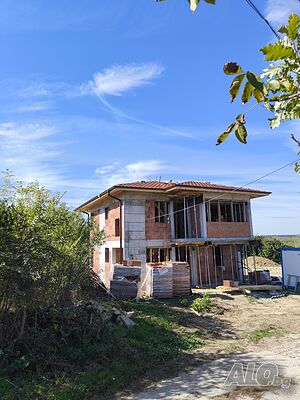 Къща в строеж 160 кв. м Двухэтажный 160 кв.м РЗП 1400 кв.м двор | Дома/Дачи | Плаково
