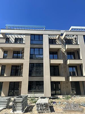 ЕКСКЛУЗИВНО! Двустаен апартамент в Кючук Париж Двухкомнатная 76 кв.м Кирпич 2026 г. Не последний | Квартиры | Въстанически / Кючук Париж Пловдив