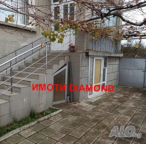 Двуетажна къща с три гаража в село Черна гора обл. Стара Загора Двухэтажный 160 кв.м РЗП 1080 кв.м двор | Дома/Дачи | Черна гора