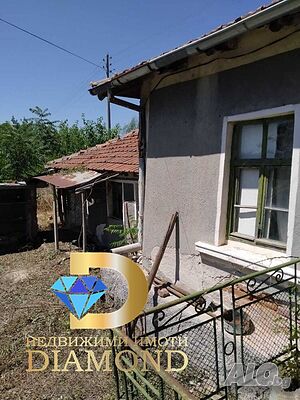 Къща в село Момково, общ. Свиленград Одноэтажный 85 кв.м РЗП 2000 кв.м двор | Дома/Дачи | Момково