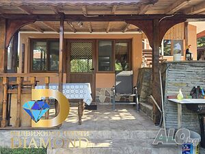 Триетажна къща в село Гледка, обл. Хасково Трехэтажный 150 кв.м РЗП 1500 кв.м двор | Дома/Дачи | Гледка