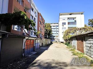 Гараж в кв. Калето, гр. Видин Гараж (самостоятельный) 18 кв.м Кирпич | Гаражи, Парковочные места | Кале Видин