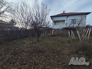 Къща с голямо хале в Дунавци Двухэтажный 98 кв.м РЗП 1200 кв.м двор | Дома/Дачи | Дунавци