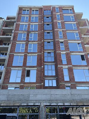 Продава се 3 стаен апартамент Трехкомнатная 108 кв.м Кирпич 2025 г. 5 этаж Не последний | Квартиры | Македонски Хасково