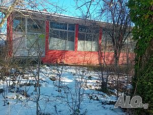 Продава се търговско помещение Магазин Офис Медицинский кабинет Салон красоты Спорт Другое 370 кв.м Первый этаж Кирпич Готовый (законченный) | Магазины, Офисы | Подкрепа