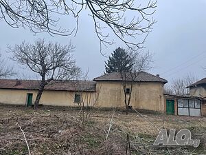 Къща в с Каменец Одноэтажный 130 кв.м РЗП 2000 кв.м двор | Дома/Дачи | Плевен Каменец