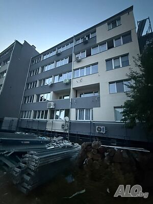 двустаен апартамент с изглед към планината Двухкомнатная 45 кв.м Кирпич 1985 г. 4 этаж Не последний | Квартиры | центр Малко Търново