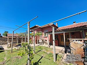 Къща за продажба в с. Първомайци Двухэтажный 130 кв.м РЗП 640 кв.м двор | Дома/Дачи | Първомайци