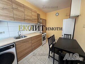 Полуобзаведен 3-стаен апартамент под наем в ТОП Центъра на гр. София Трехкомнатная 108 кв.м Частичным образом обставленная Не последний этаж | Квартиры, Комнаты | Център София