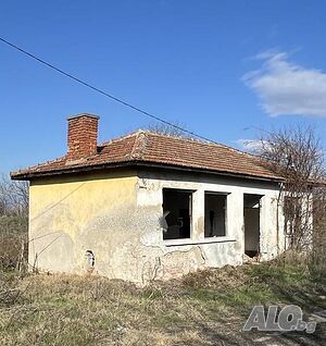 Двор със стара къща в с. Полско Пъдарево Одноэтажный 60 кв.м РЗП 800 кв.м двор | Дома/Дачи | Полско Пъдарево