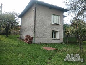 Къща, Старо село Двухэтажный 146 кв.м РЗП 1305 кв.м двор | Дома/Дачи | Старо село