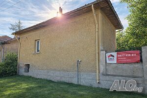 ЕКСКЛУЗИВНО! ЕРА ПЛЕВЕН СИТИ предлага за продажба къща с двор в с. Коиловци, обл. Плевен Двухэтажный 88 кв.м РЗП 1123 кв.м двор | Дома/Дачи | Коиловци