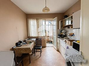 Тристаен апартамент в кв. Дружба 1 Трехкомнатная 68 кв.м Кирпич 1980 г. 6 этаж Последний этаж | Квартиры | Хасково