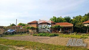 ЕРА ИмотиТе предлага за продажба Къща с голям двор, село Съединение, общ. Търговище Одноэтажный 119 кв.м РЗП 1359 кв.м двор | Дома/Дачи | Съединение