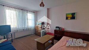 ЕРА ИмотиТе отдава ПОД НАЕМ Обзаведен тухлен Тристаен апартамент, кв. Запад 3, гр. Търговище Трехкомнатная 70.17 кв.м Обставленная Не последний этаж | Квартиры, Комнаты | Търговище
