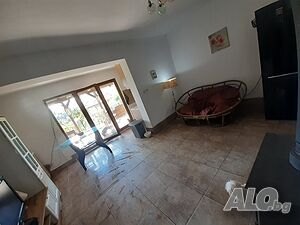 Продава къща срещу езерото Трехэтажный 165 кв.м РЗП 400 кв.м двор | Дома/Дачи | Николово