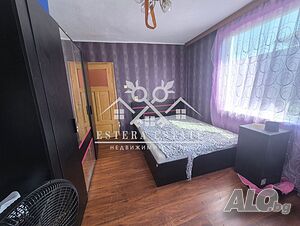 Тъхлена къща на плоча в гр. Смядово 206 кв.м РЗП 1044 кв.м двор | Дома/Дачи | Смядово