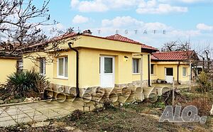 Къща-гр. Вълчи дол-Напълно Реновирана-До Главен Път 130 кв.м РЗП 750 кв.м двор | Дома/Дачи | Вълчи дол