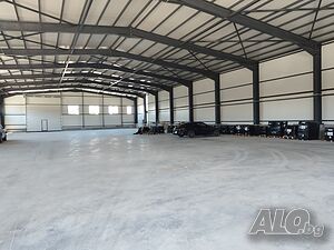 Под наем склад, Източна промишлена зона, бул. Тутракан Склад 1200 кв.м | Склады, промышленная и сельскохозяйственная недвижимость  | Промишлена зона - Изток Русе