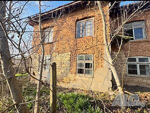Продажба къща, с. Баниска, обл. Русе Двухэтажный 110 кв.м РЗП 1900 кв.м двор | Дома/Дачи | Баниска