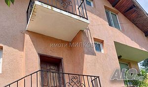 Продажба къща, с. Божичен, обл. Русе Трехэтажный 185 кв.м РЗП 700 кв.м двор | Дома/Дачи | Божичен
