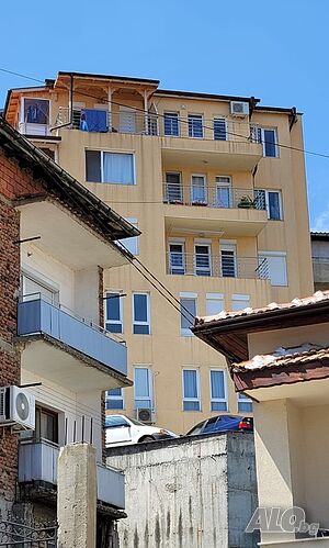 Под наем в Сандански Двухкомнатная 42 кв.м Обставленная Последний этаж | Квартиры, Комнаты | Сандански