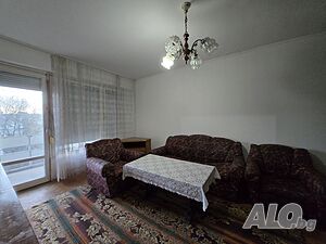 Двустаен, южен, обзаведен апартамент в гр. Шумен, кв. Добруджански Двухкомнатная 63 кв.м Панель 1977 г. 7 этаж Не последний | Квартиры | Добруджански Шумен