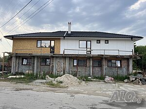 Къща за продажба в село Хотница Двухэтажный 338 кв.м РЗП 1 кв.м двор | Дома/Дачи | Хотница