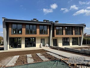 София, Панчарево - Къща 3/4 спални Трехэтажный 252 кв.м РЗП 154 кв.м двор | Дома/Дачи | в.з. Косанин Дол Панчарево