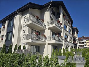 Дизайнерски двустаен апартамент с южно изложение в Amuse Bouche by SKABRIN Двухкомнатная 64 кв.м Кирпич 2024 г. 1 этаж Первый наземный этаж | Квартиры | Банско