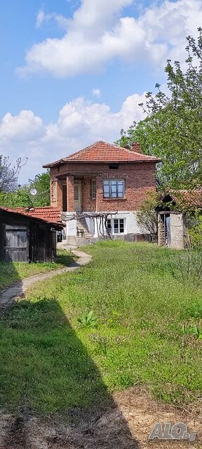 От собственик. Продавам къща. Двухэтажный 92 кв.м РЗП 925 кв.м двор | Дома/Дачи | Калугерово