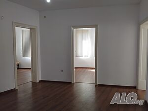 Продавам многостаен апартамент-пазара Многокомнатная 86 кв.м Кирпич 1975 г. 2 этаж Не последний | Квартиры | пазара Кърджали