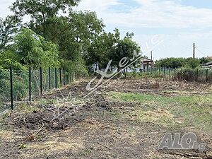 Дворно място със стара къща в центъра на село Тръстиково Продажа 1620 кв.м Под застройку (УПИ) С электричеством Водопровод | Участки под застройку, Инвестиционные проекты | Тръстиково