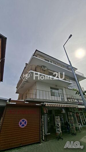 Просторен ( 160 кв.м.) етаж от къща с гараж и още едно допълнително помещение на партерен етаж. Этаж от дома 161 кв.м РЗП | Дома/Дачи | Равда Равда