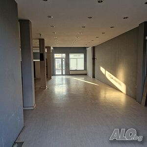 Просторно търговско помещение в гр. Айтос! Магазин 63 кв.м Первый наземный этаж | Магазины, Офисы | Айтос
