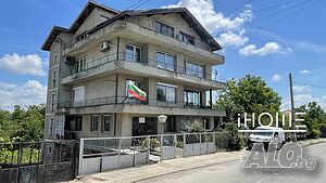 Голяма фамилна къща в гр. Вълчи дол, 45 км до ВАРНА Трехэтажный 375 кв.м РЗП 750 кв.м двор | Дома/Дачи | Вълчи дол
