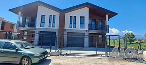 Къща в с. Кривина Двухэтажный 218 кв.м РЗП 300 кв.м двор | Дома/Дачи | Кривина