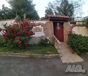 Продава къща с. Змеево Двухэтажный 130 кв.м РЗП 520 кв.м двор | Дома/Дачи | Змейово