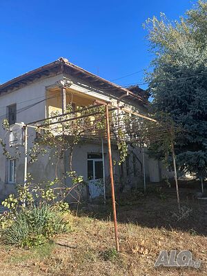 Двуетажна сграда, РЗП 760 кв.м., в Крушари Двухэтажный 760 кв.м РЗП 10 кв.м двор | Дома/Дачи | Крушари