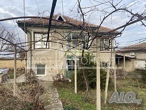Къща в с. Поликраище! Двухэтажный 100 кв.м РЗП 1000 кв.м двор | Дома/Дачи | Поликраище