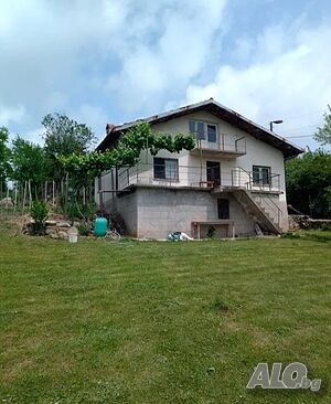 Двуетажна къща Двухэтажный 120 кв.м РЗП 1200 кв.м двор | Дома/Дачи | Габровци
