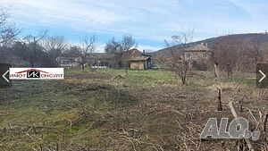 Стара къща Одноэтажный 70 кв.м РЗП 1580 кв.м двор | Дома/Дачи | Лясковец