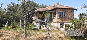 Къща в с. Доброплодно 90 кв.м РЗП 1215 кв.м двор | Дома/Дачи | Доброплодно