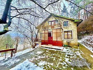 Къща, с. Томсън 74 кв.м РЗП 520 кв.м двор | Дома/Дачи | Томпсън