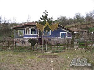 61 кв.м РЗП 1485 кв.м двор | Дома/Дачи | Малък Преславец