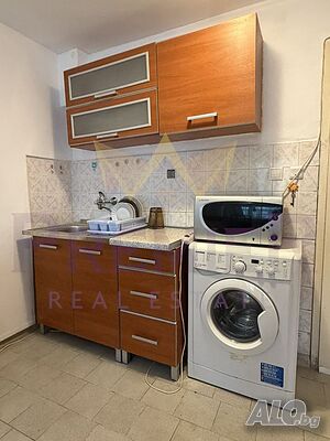 Едностаен апартамент, Червен площад Однокомнатная 40 кв.м Обставленная Первый наземный этаж | Квартиры, Комнаты | Червен Площад Варна